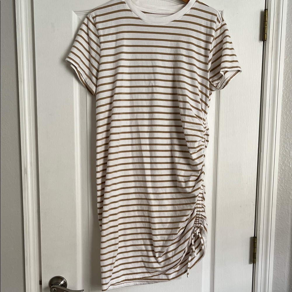 LAST CHANCE! Universal Thread Dress